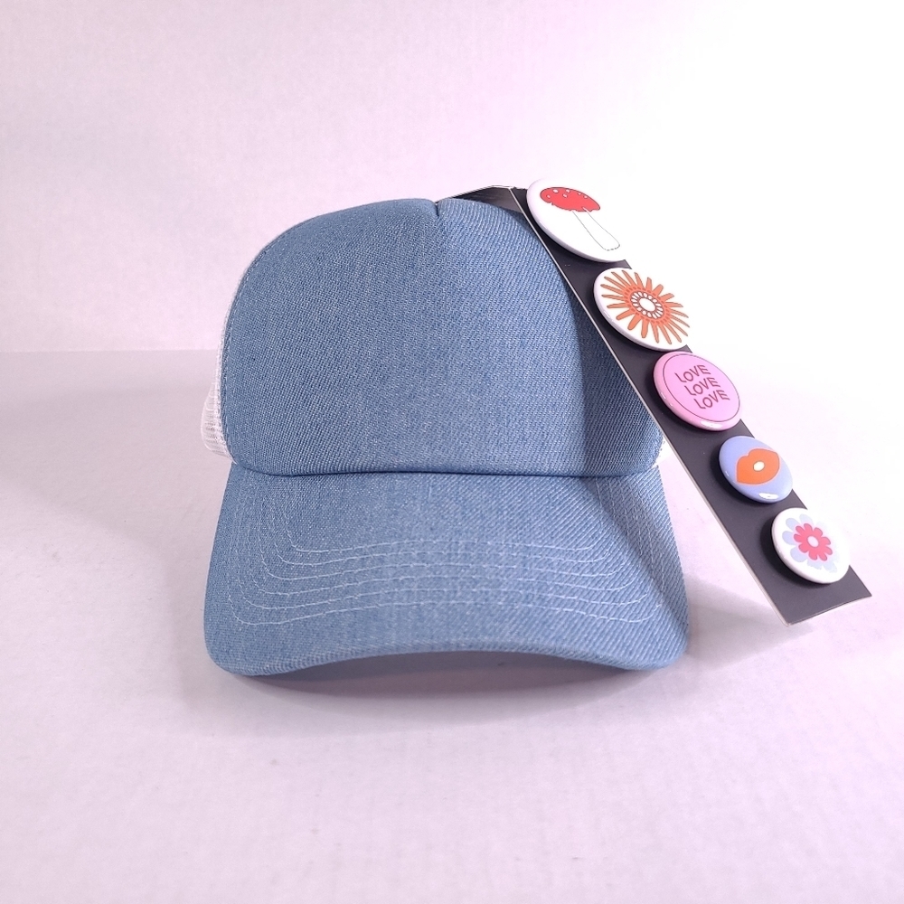 NWT NOBO Blue and White Mesh Trucker Hat With Pins